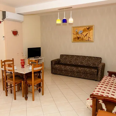Mattia Apartment Vlore