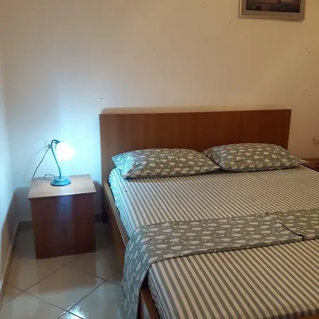Mattia Apartment *